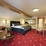 Alpin & Wellness Ludwig Royal 4*