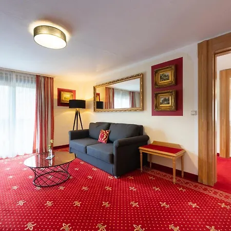 Hotel Alpin & Wellness Resort Hotel Ludwig Royal 4*