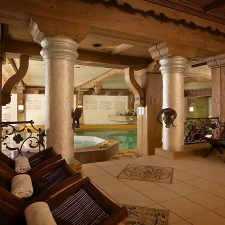 Alpin & Wellness Resort Ludwig Royal اوبرستوفن