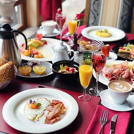 Alpin & Wellness Resort Ludwig Royal اوبرستوفن
