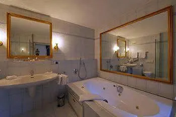 Hotel Alpin & Wellness Resort Hotel Ludwig Royal 4*