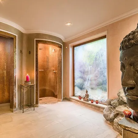 Alpin & Wellness Resort Ludwig Royal オーバーシュタウフェン