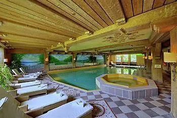 ホテル Alpin & Wellness Resort Ludwig Royal